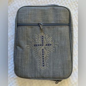 NWT Large Bible Cover Grey Color with handle and outer pocket